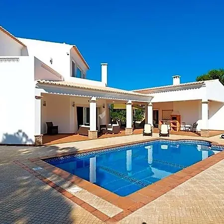 וילה Sleeps 8 Pool Air Con Wifi *