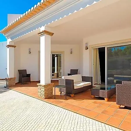 Sleeps 8 Pool Air Con Wifi וילה אלבור