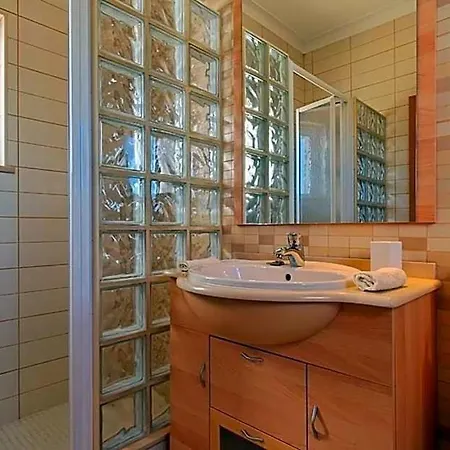 Sleeps 8 Pool Air Con Wifi Villa *